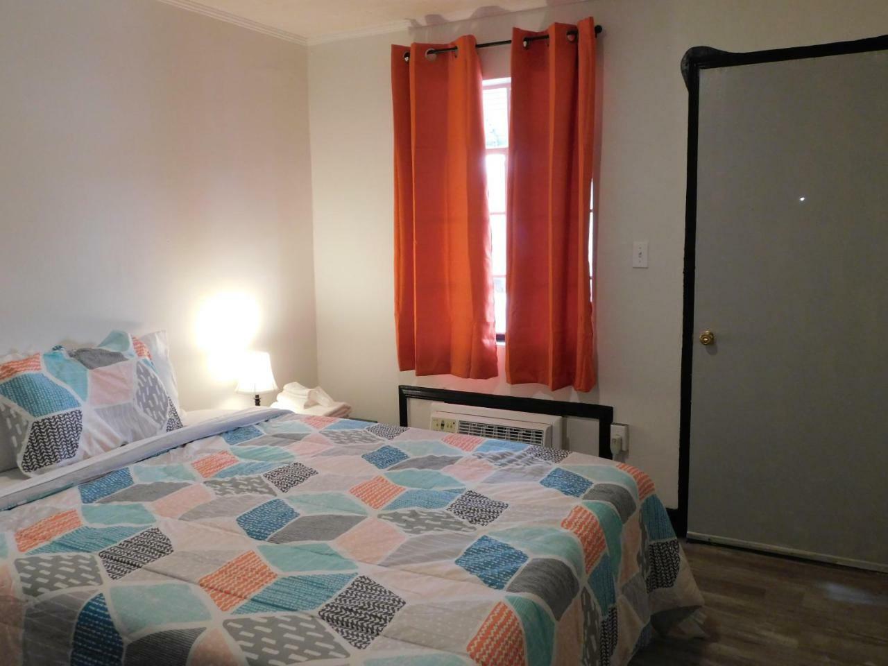 Spruce Pine Inn Εξωτερικό φωτογραφία